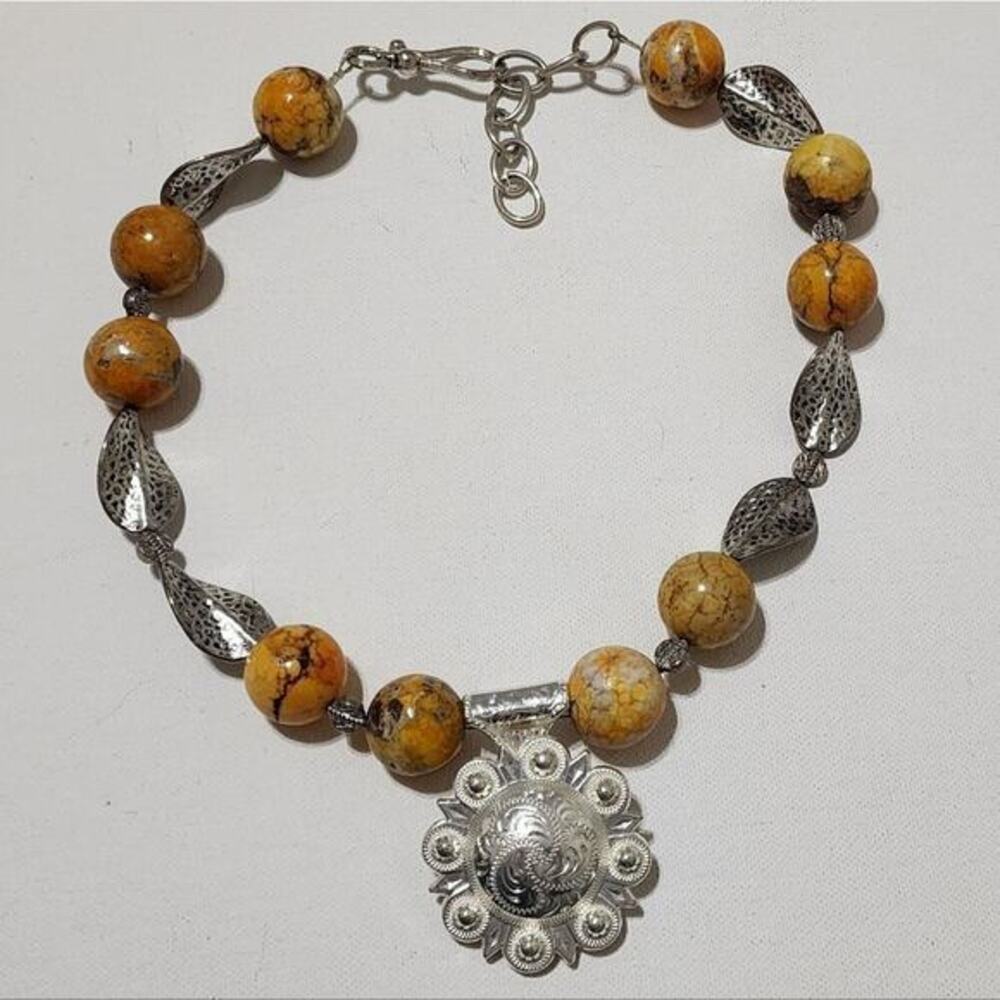 Trigg‎ Leather western orange stone beaded concho necklace